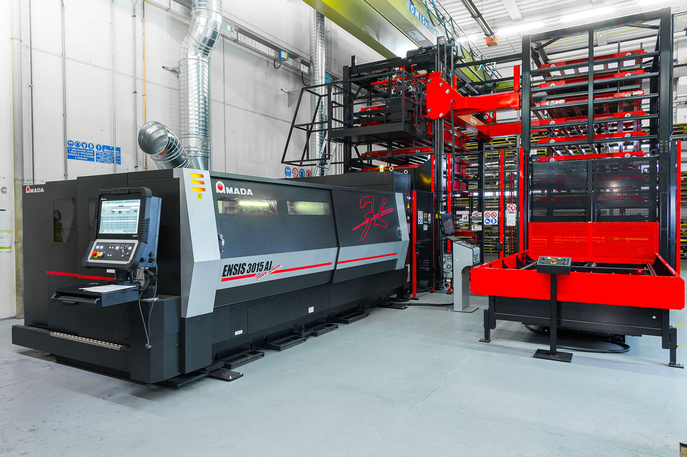 Centro di lavoro taglio laser a CNC Ensis 3015 AJ- Azienda Spadotto